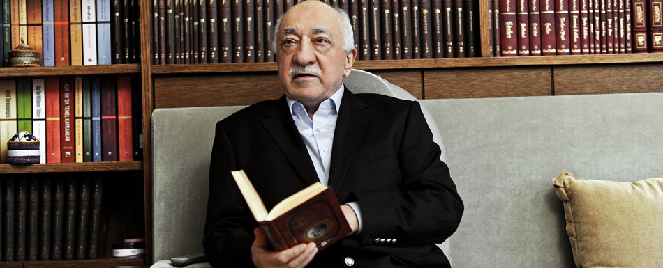 Fethullah Gülen: Yüce ruhlar tevâzuyla yükseldiler!..