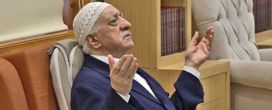 Fethullah Gülen Hocaefendi neden beddua etti?