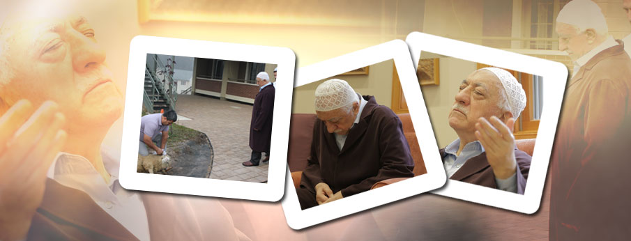 Hocaefendi kurbanını kestirdi, ziyaretine gelenlerle de bayramlaştı