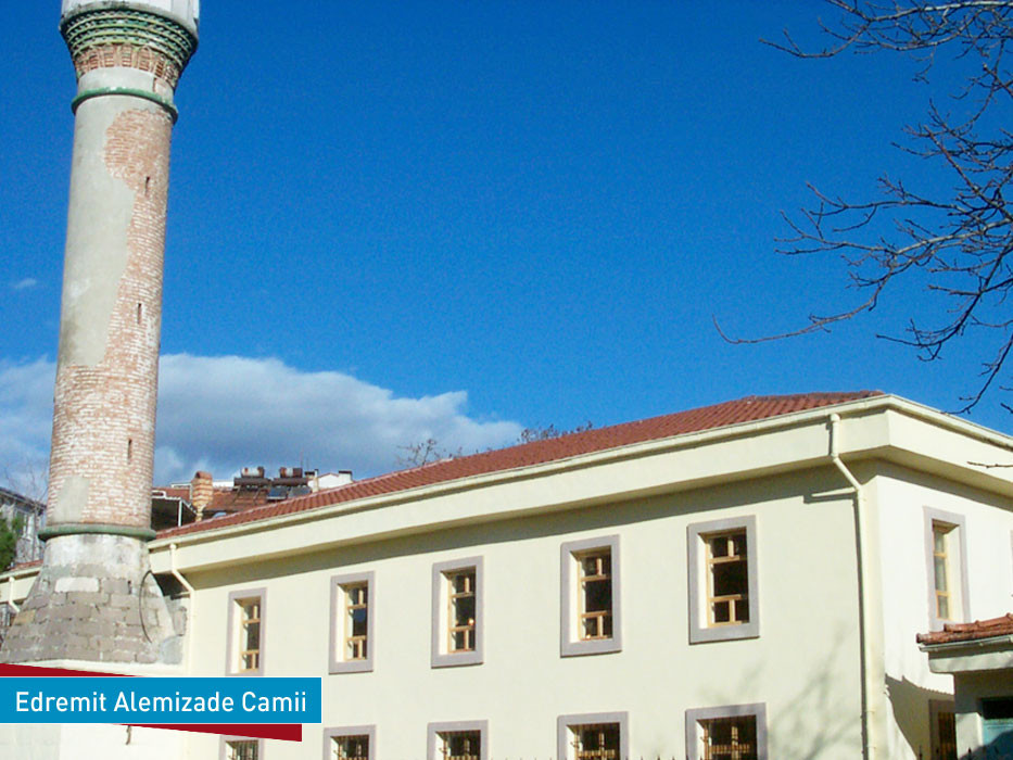 edremit-alemizade-camii