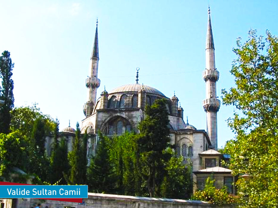 valide-sultan-camii