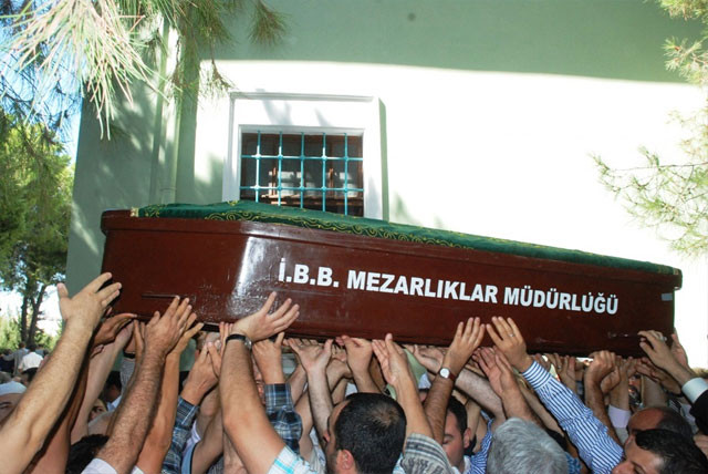 mustafa-birlik-agabey-3