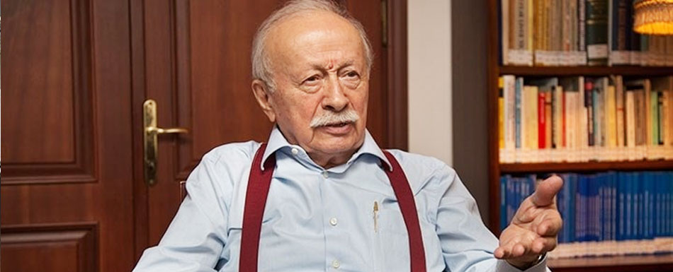 Oktay Ekşi