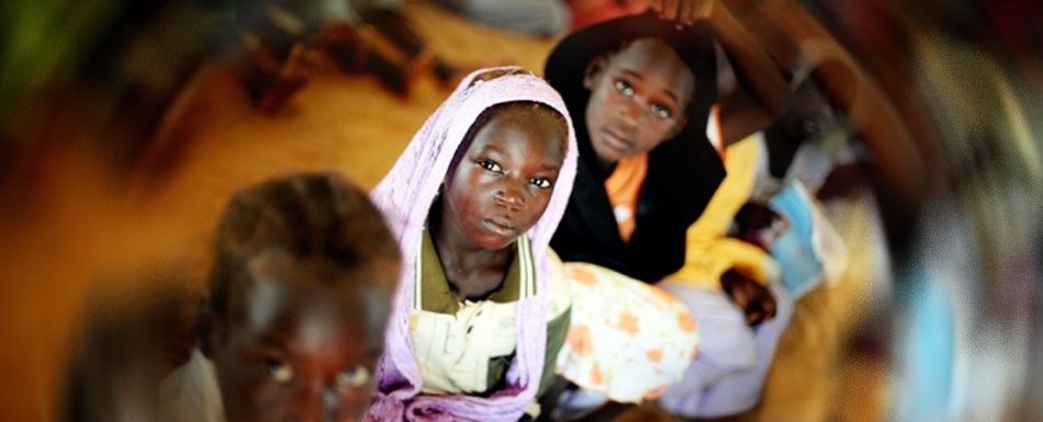 Şiir ile yetimhane kuruyorlar