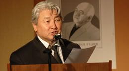 “Руханият” сыйлыгынын лауреаты