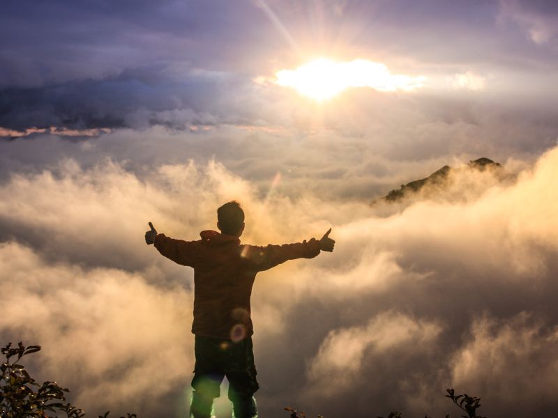Pengorbanan dalam Meraih Kelezatan Maknawi